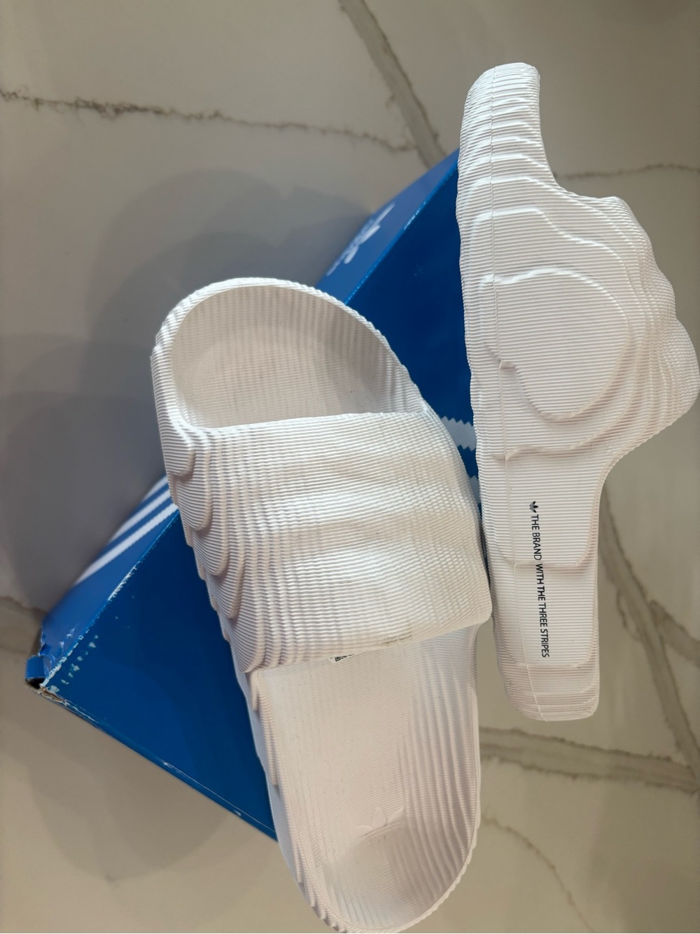 adidas Kids White Textured Slide Sandals - Picture 2 of 3